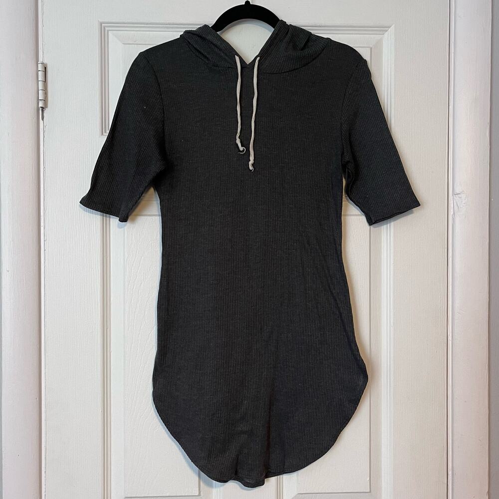 Nella Fantasia Hooded Rib-Knit Dress - Size L
